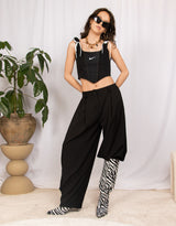 Pleated relaxed tapered trousers