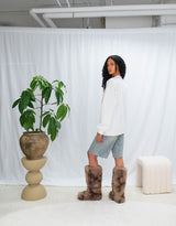 Idontsleepsweater_White_lightpink_2