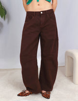 Balloon denim pants with utility seams