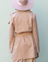 In-between felt coat