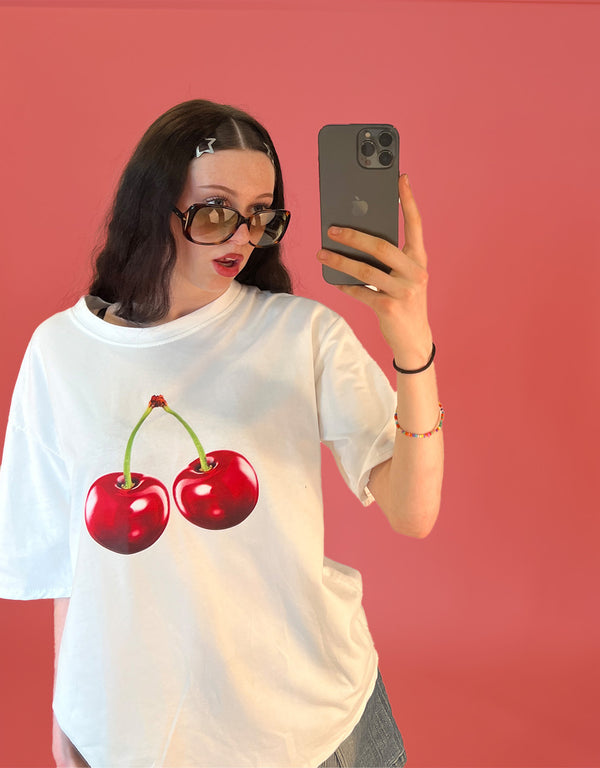 Big cherry T-shirt