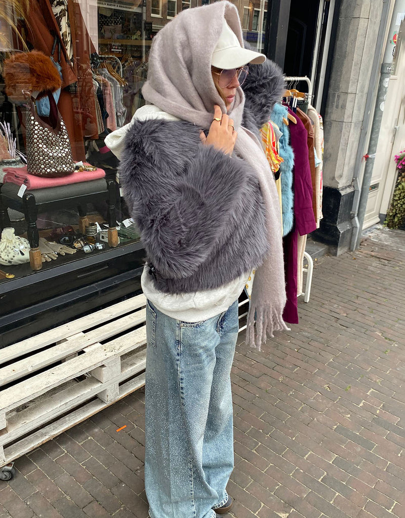 Big collar faux fur coat