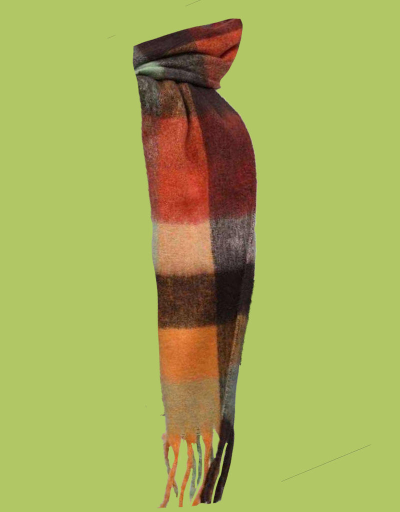 Checkered soft scarf