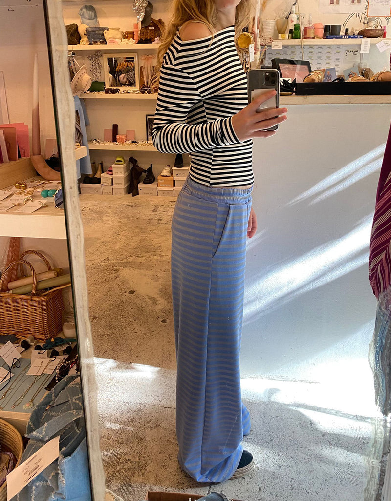 Comfy striped wide leg trousers