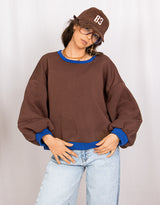 Contrastinghemroundnecksweater_chocolate_cobalt_4