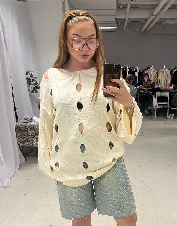 Cut out wholes long knitted sweater