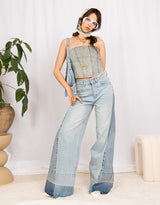 Wide leg jeans with contrasting ankle details