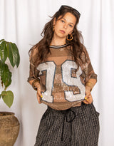 OP DRAFT HOUDEN (geshoot als extra kleur dus we hebben met foto's nodig) Sequin 79 varsity T-shirt