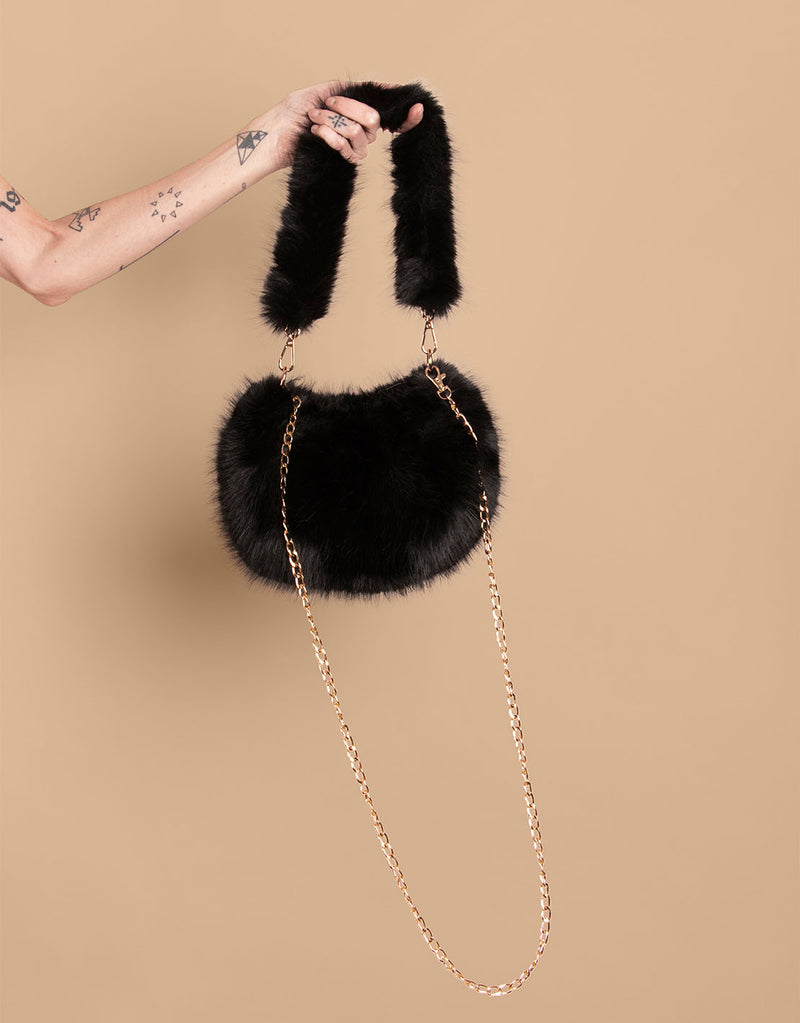 Faux fur bag with a chain