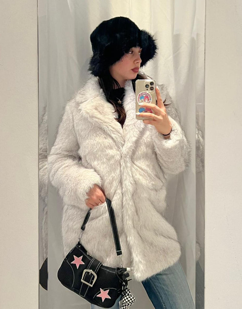 Faux fur coat I