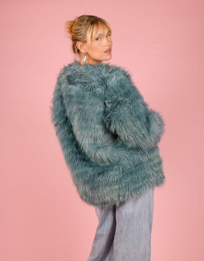 Faux fur detailed coat