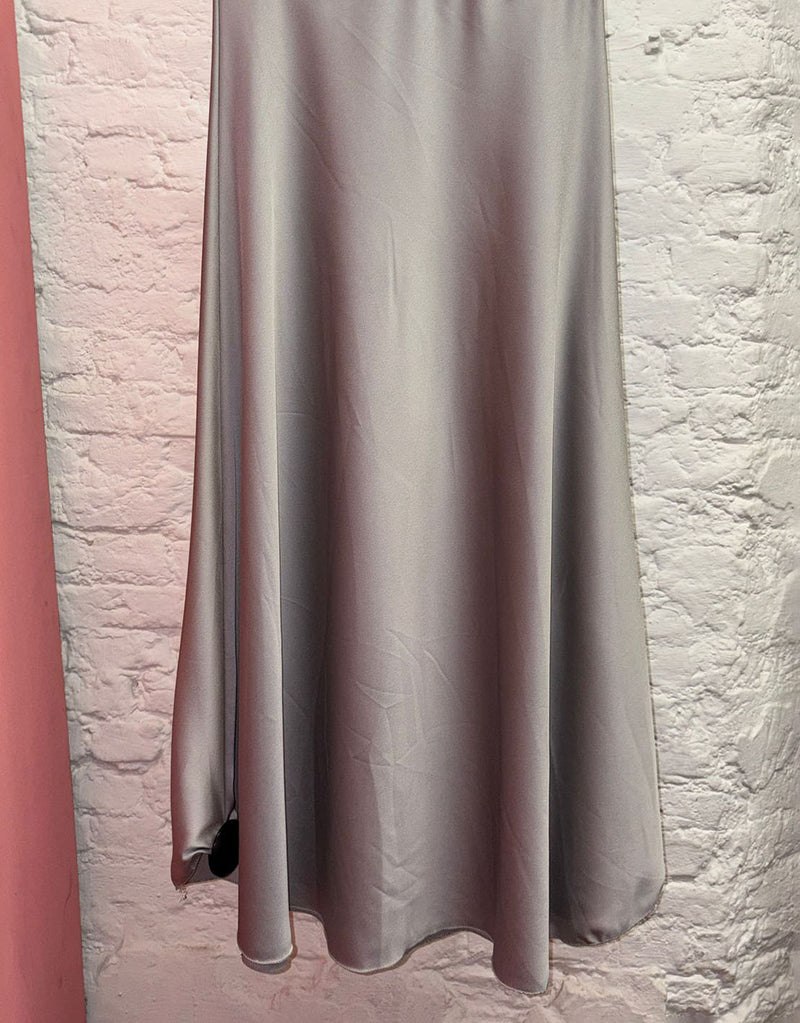 Flowy midi skirt