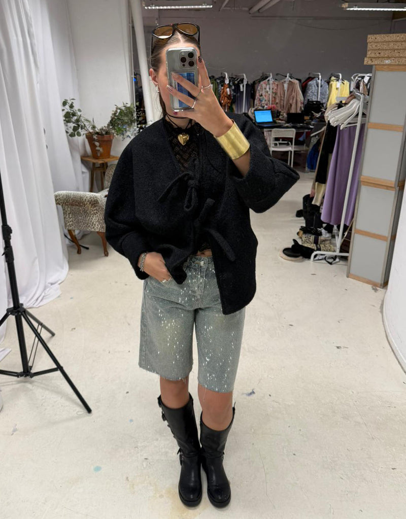 Front tie bow jacket