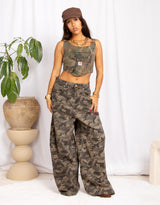 Camouflage relaxed wide leg jeans