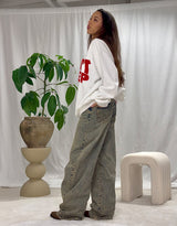 Idontsleepsweater_White_red_2