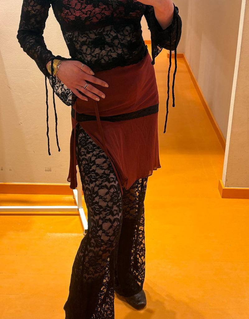 Lace flare pantalon