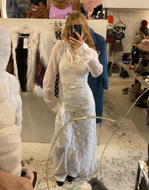 Lace roses split dress