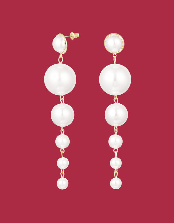 Layered pearls earrings