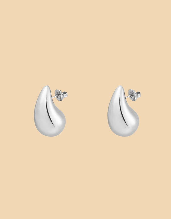 Medium drop earrings