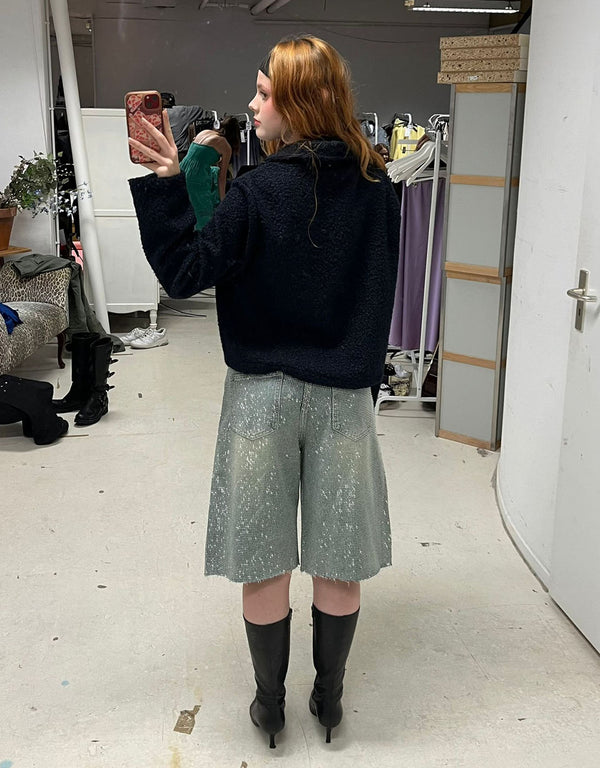 Multiple pockets buttoned jacket