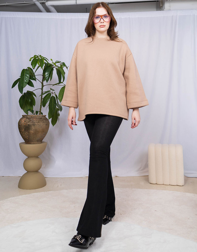 Oversized wide sweater