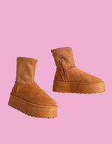 Medium platform cozy boots