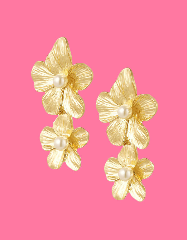 Statement flowers earrings