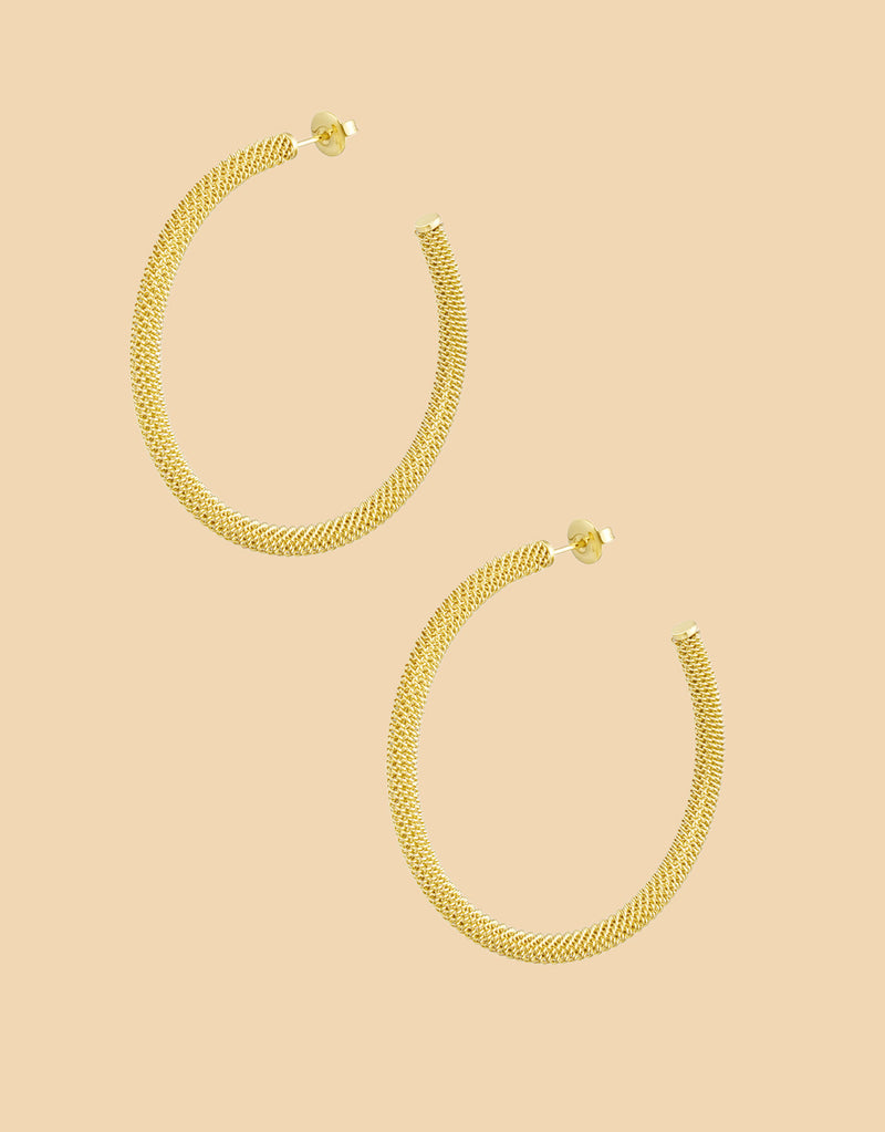 Structured hoop earrings