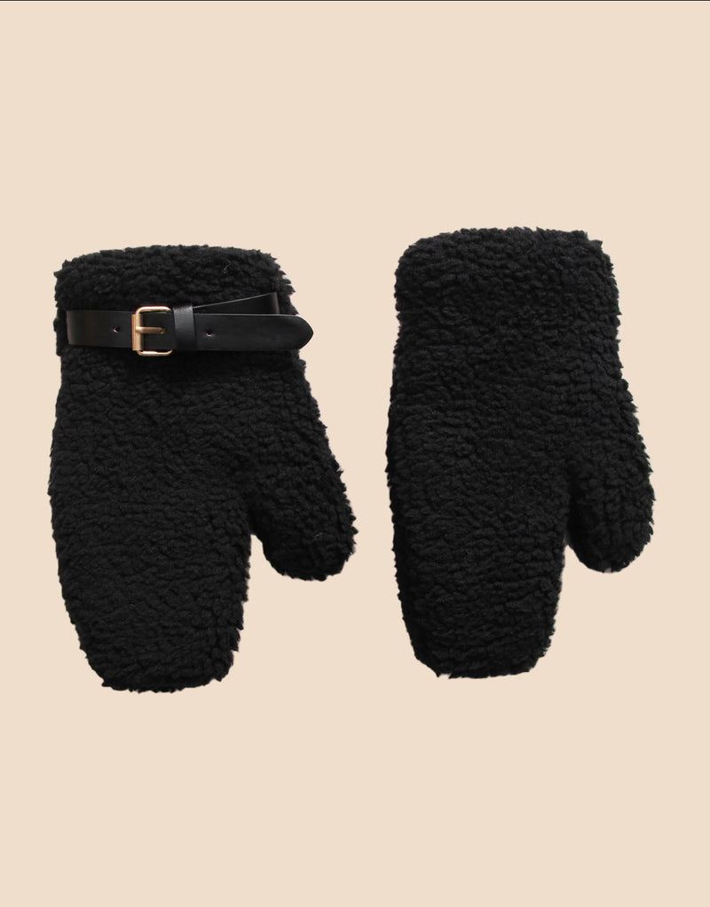 Teddy mittens with buckle