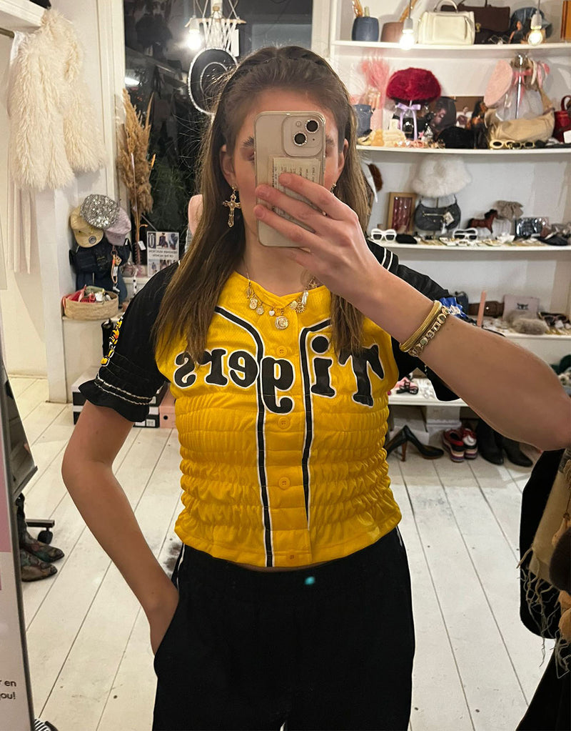 Vintage customized sporty button top