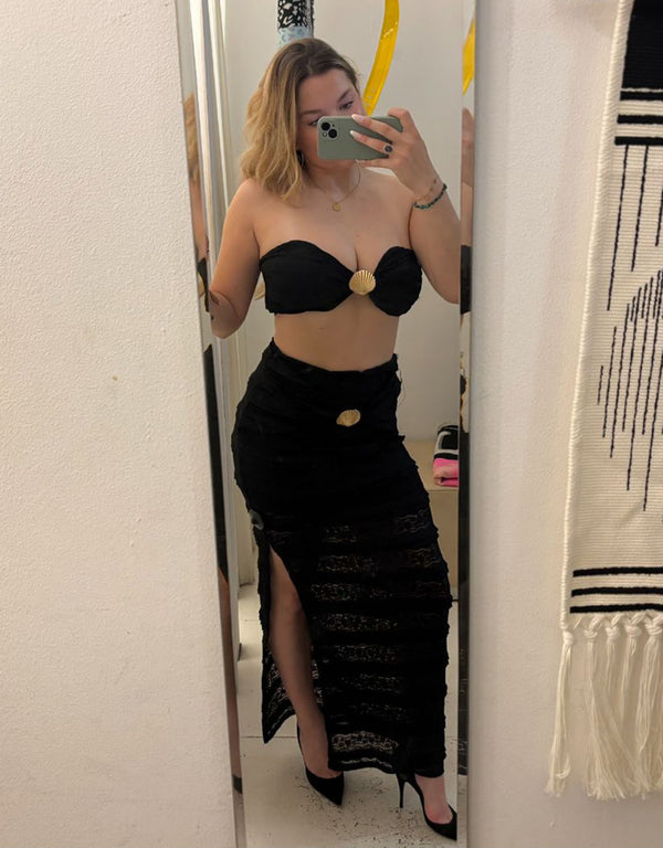 Shell detail long lace skirt