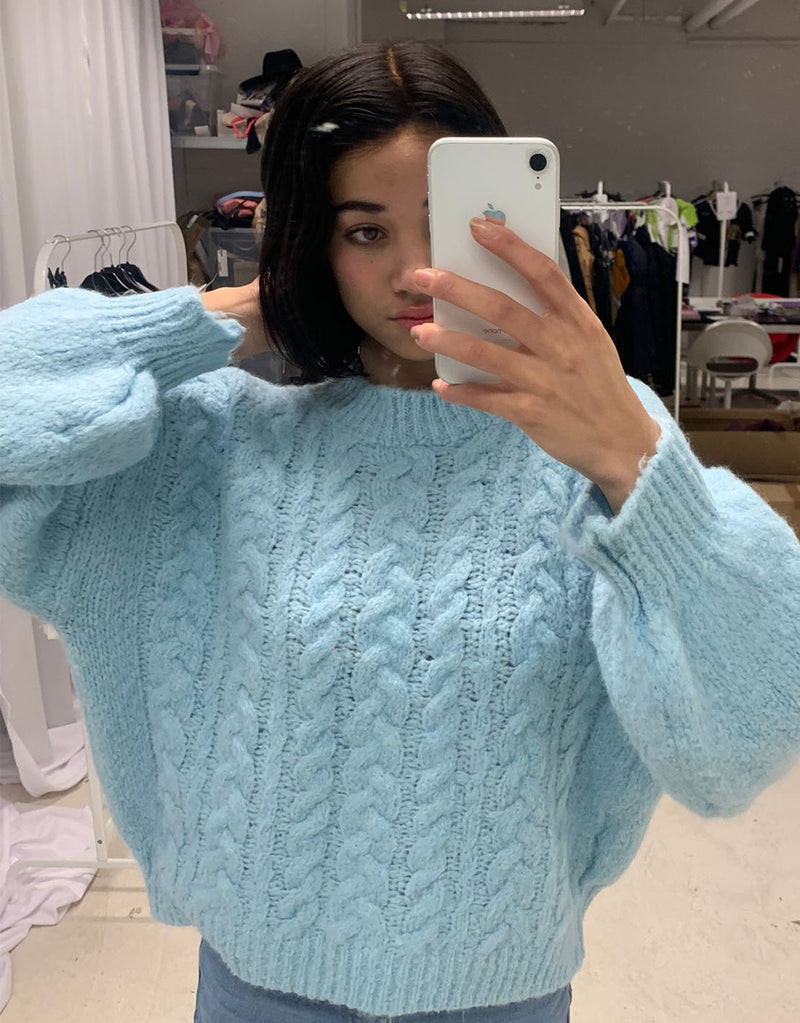 Knitted sweater I