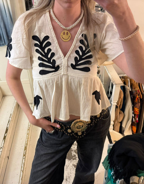 Leon & Harper embroidery blouse