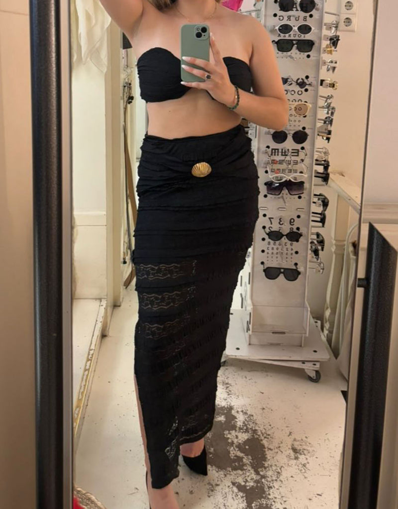 Shell detail long lace skirt