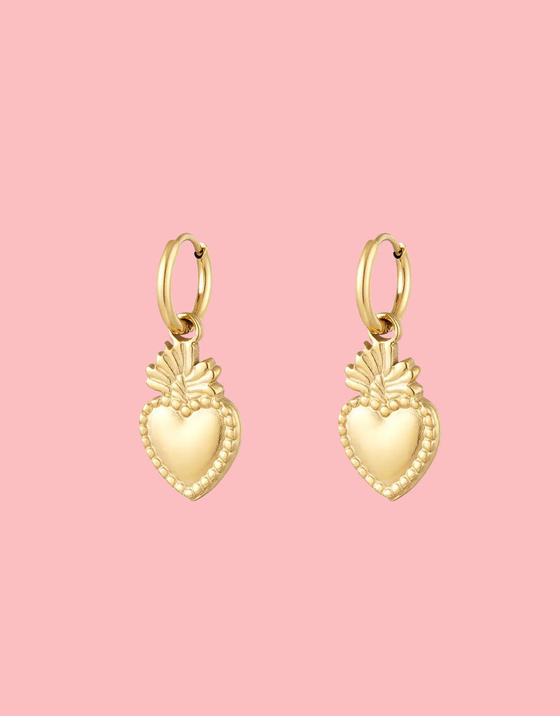 Dangling heart with feathers earrings