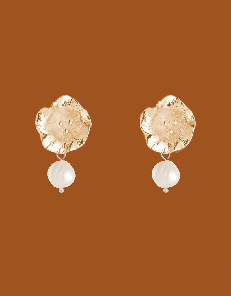 Earrings pearl flower