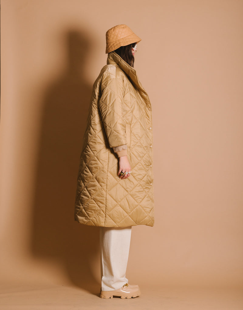 Padded quilted oversized coat