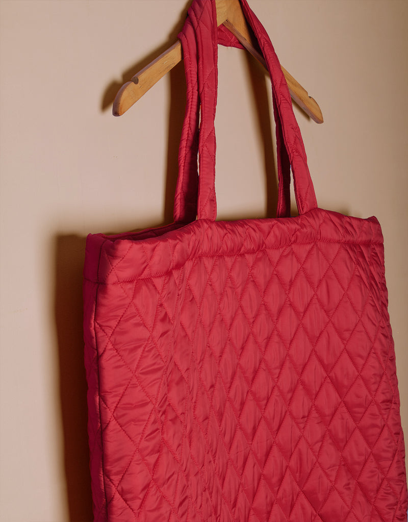 Quilted oversized tote bag