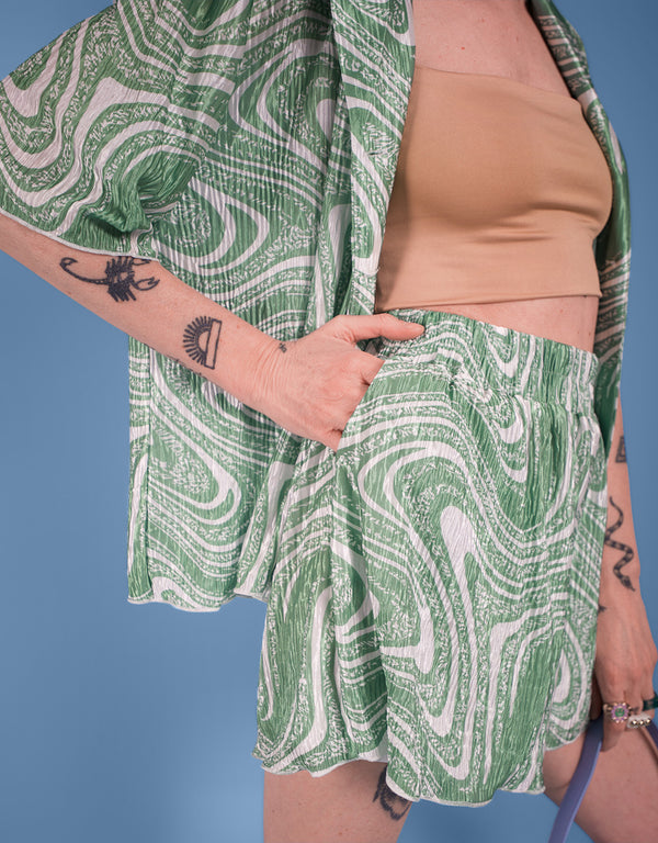 Swirl print shorts