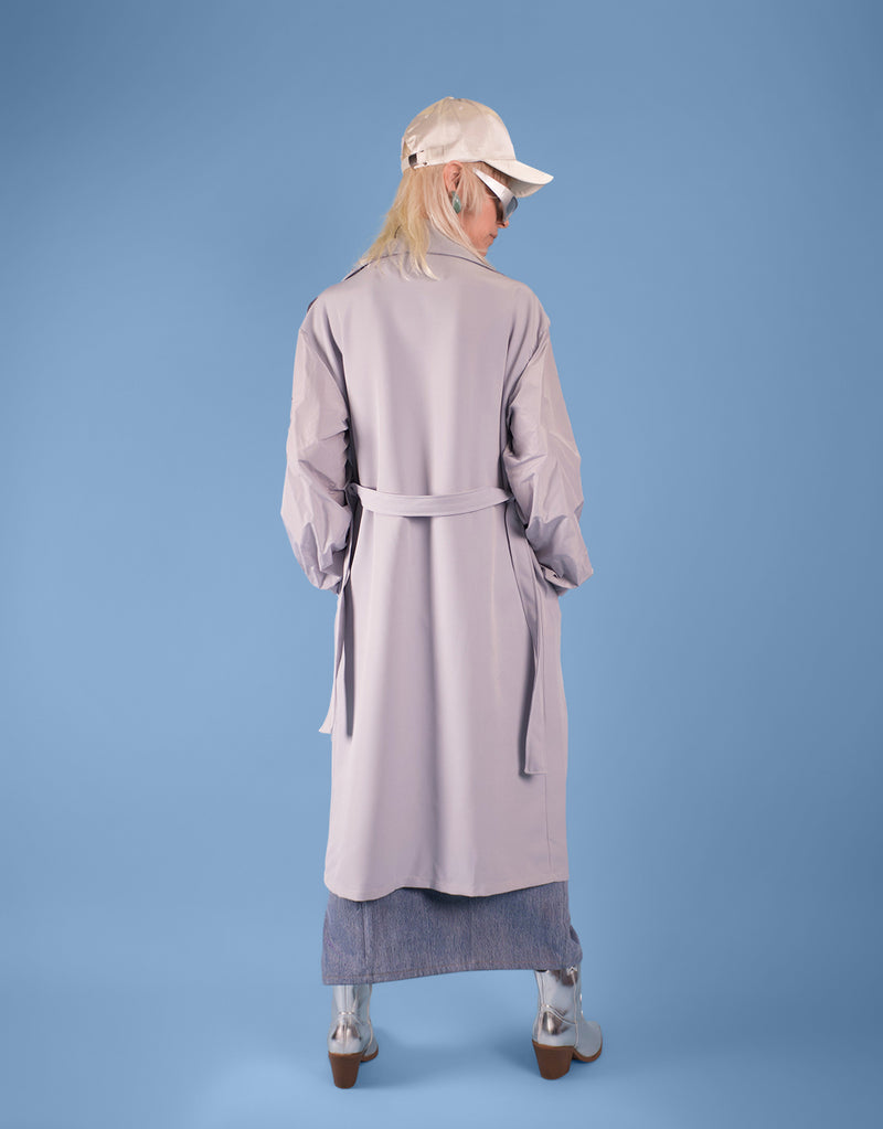 Trenchcoat with puffy bomber sleeves