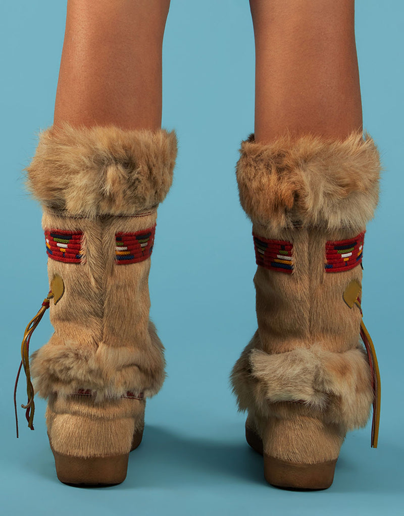 Vintage 2025 fur boots