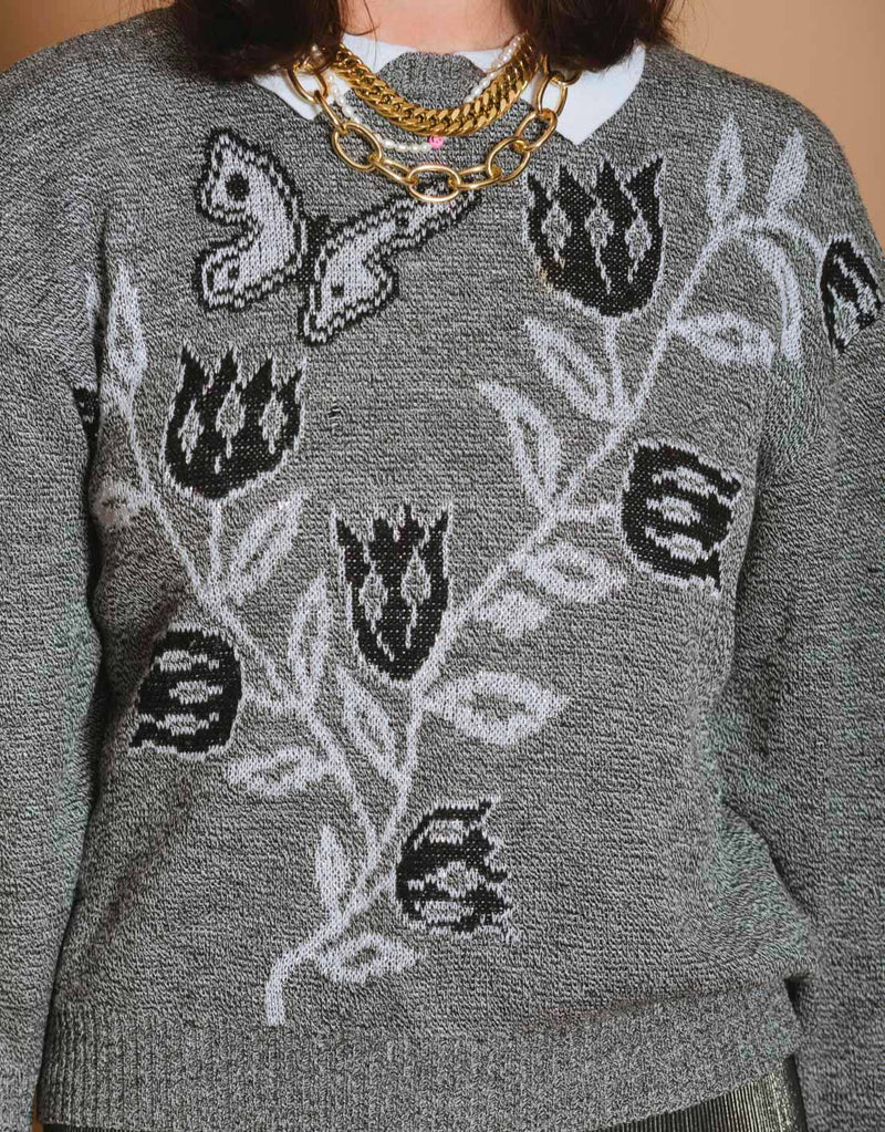Vintage embroidered knitted sweater