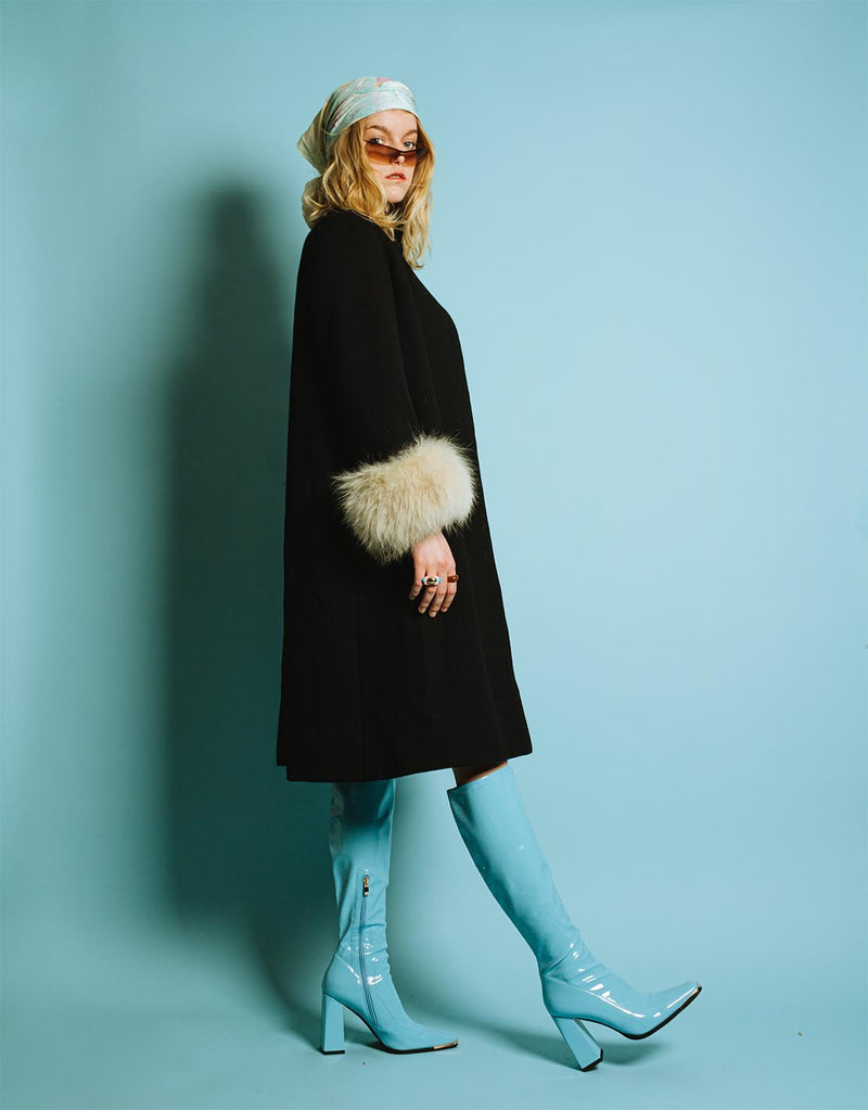 Vintage long coat with furry cuffs